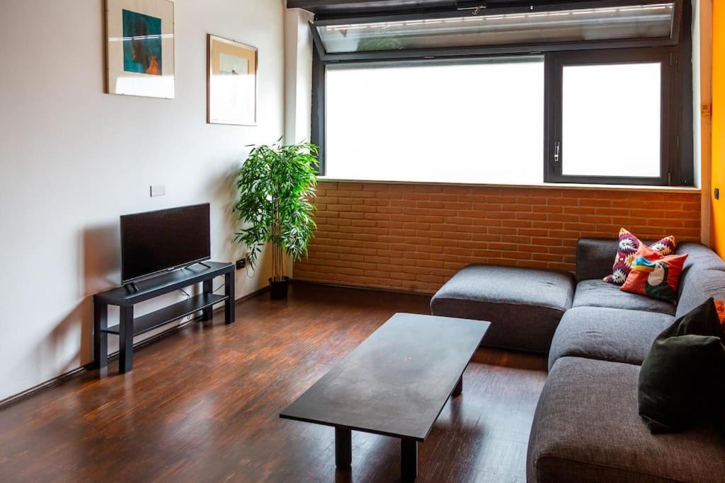 2 Min Da Porta Genova - Elegante Bilocale Leilighet Milano Eksteriør bilde