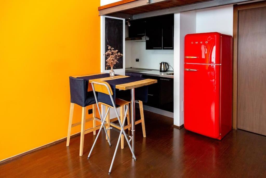 2 Min Da Porta Genova - Elegante Bilocale Leilighet Milano Eksteriør bilde